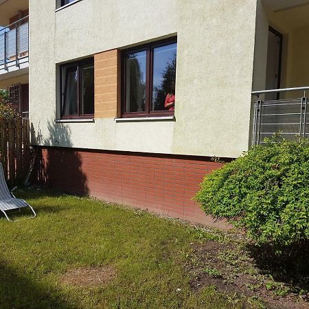 Apartament Z Ogrodkiem Pomerania Kołobrzeg Exteriör bild
